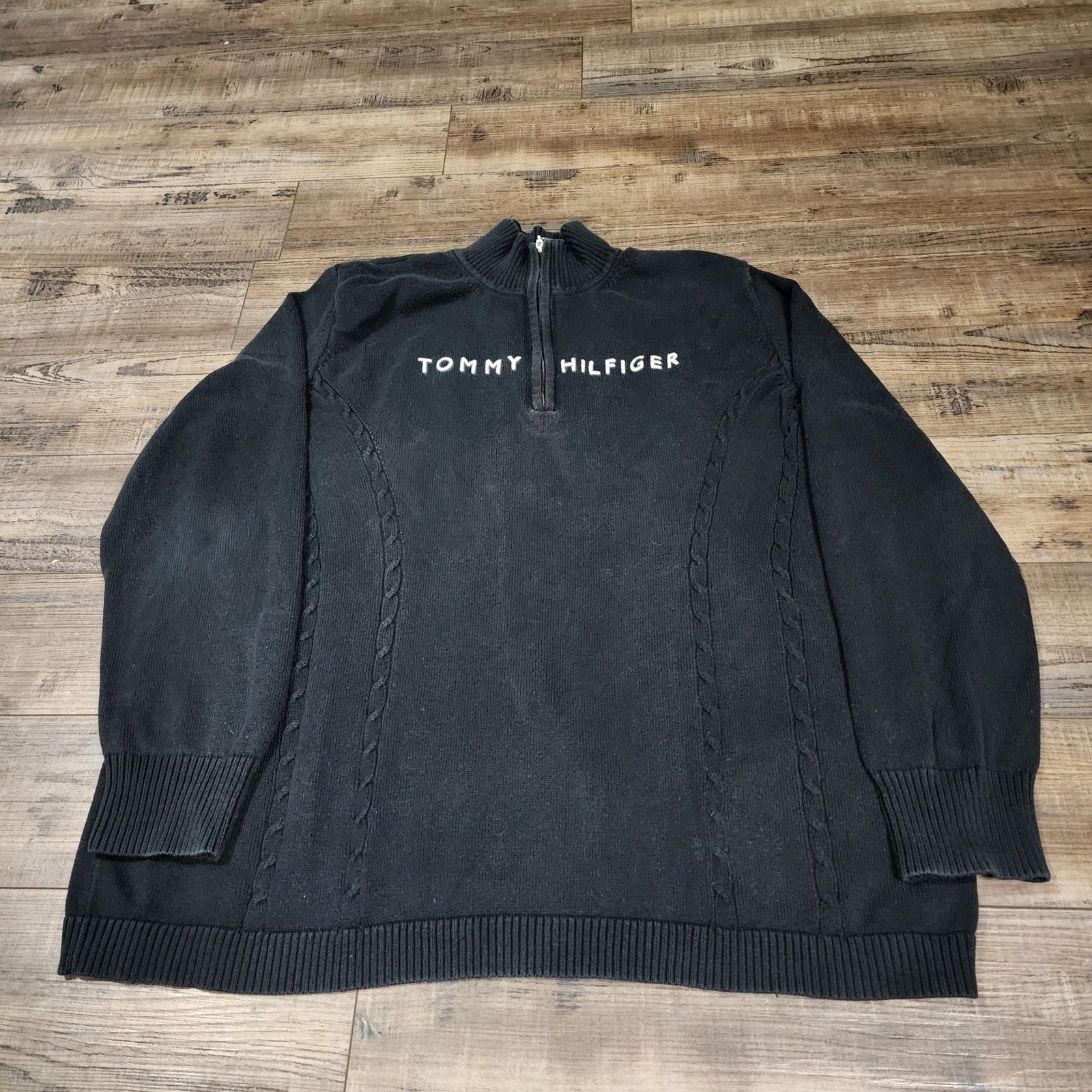 Tommy Hilfiger Tommy Hilfiger Black womens sweater 1/4 zip 2X 2376 Size XXL / US 16-18 / IT 52-54 - 1 Thumbnail
