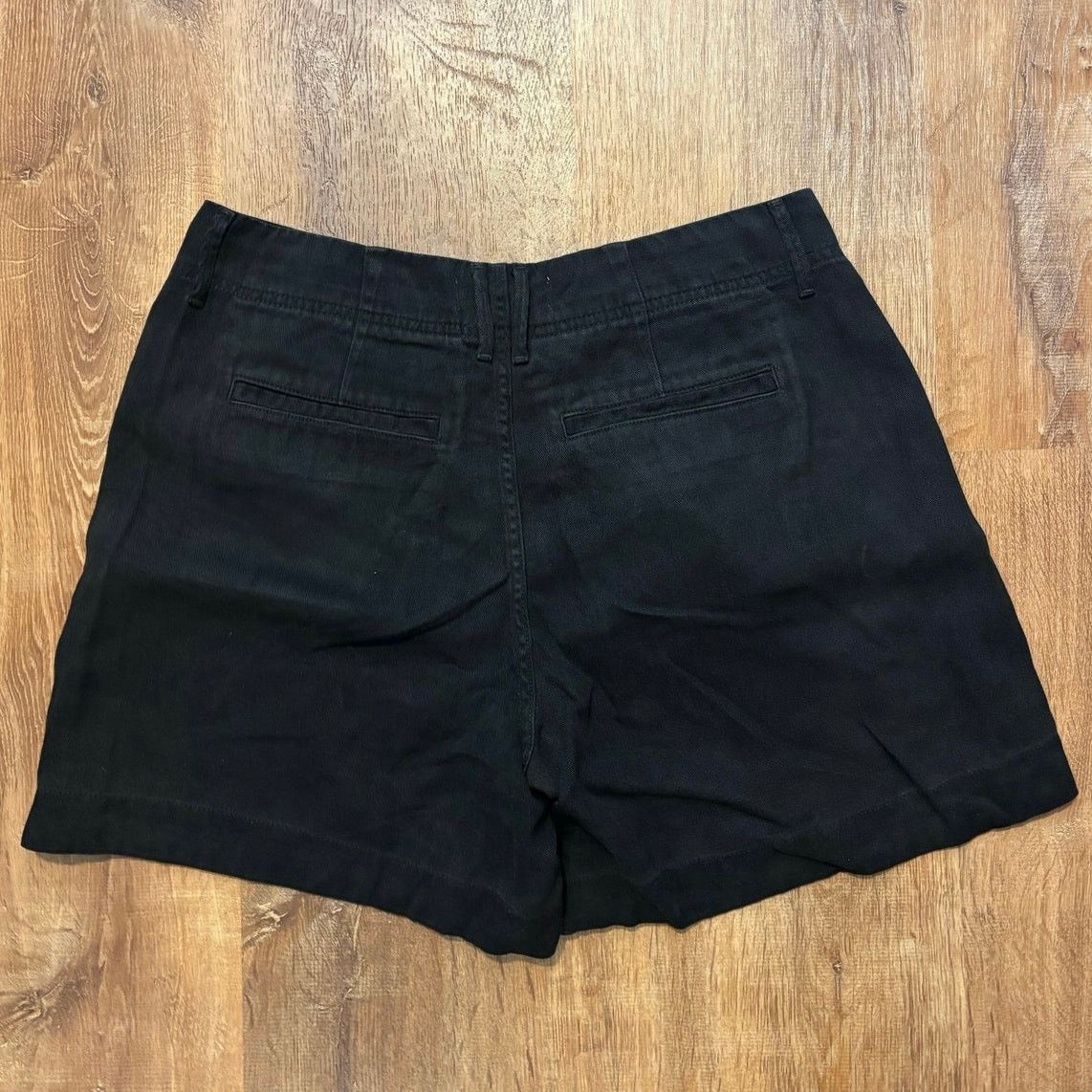Everlane NWOT Everlane The Utility Short in Buttersoft Black Size 8 Size 30" / US 8 / IT 44 - 7 Thumbnail