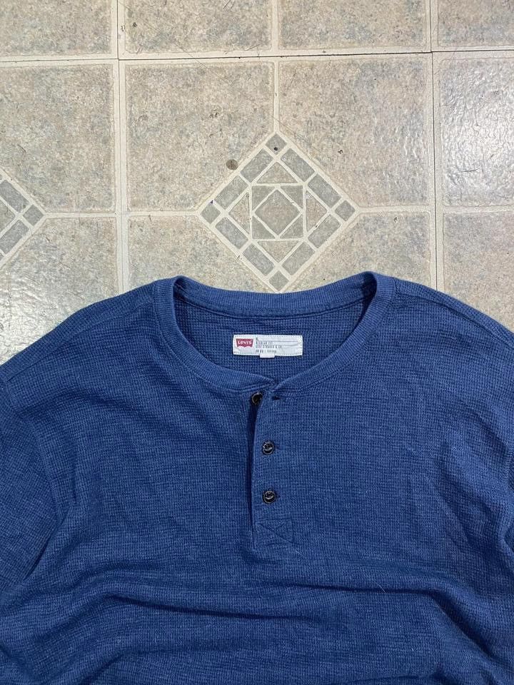 Levi's Vintage 90s Levis faded waffle knit thermal Henley blue Size US XL / EU 56 / 4 - 2 Thumbnail