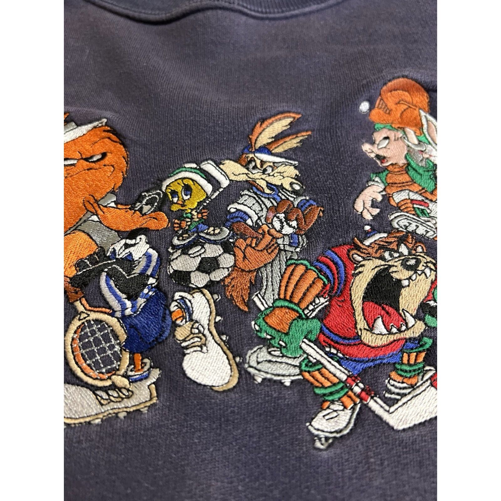 Acme Clothing VINTAGE Acme Clothing Co Blue Looney Tunes Embroidered Pullover Sweatshirt L Unisex Adults Crew Neck, Fleece, 80% Cotton 20% Polyester Size US L / EU 52-54 / 3 - 4 Thumbnail