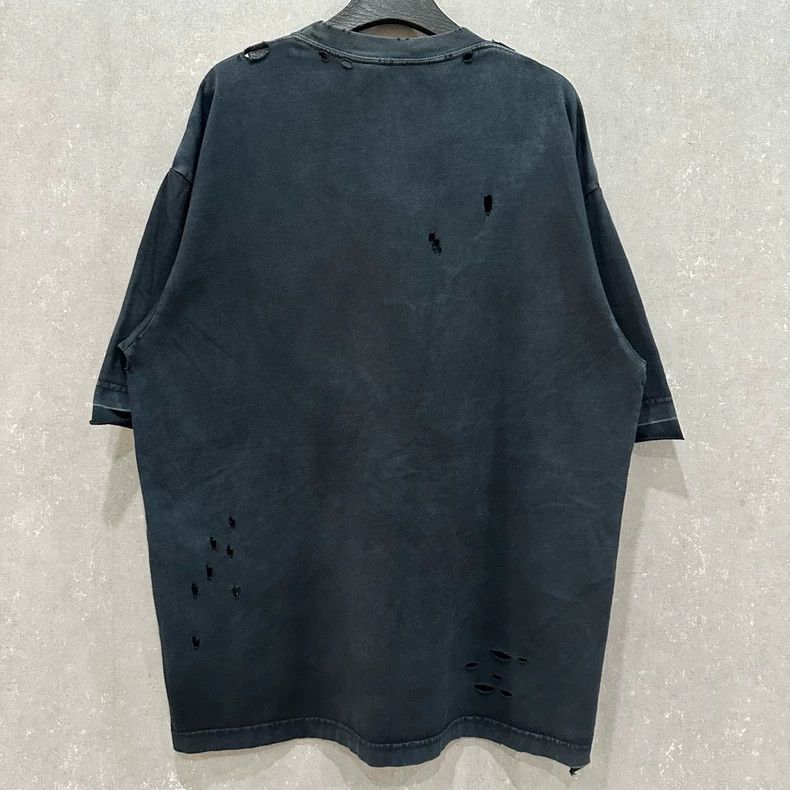 Balenciaga Balenciaga Scissors Destroy Short Sleeve XS Code Size US XS / EU 42 / 0 - 2 Thumbnail