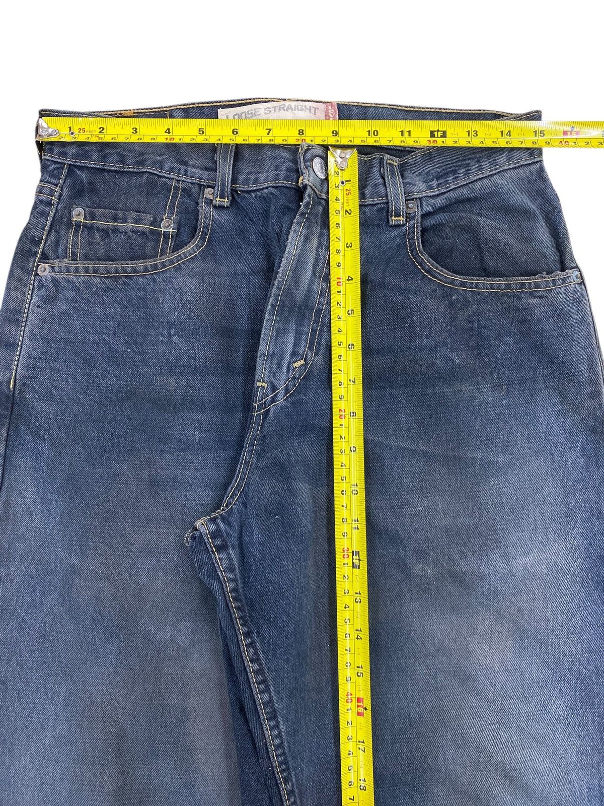 Levi's Levi’s_ Blue Wash Ripped at the back Straigjt Leh Jeans Size US 30 / EU 46 - 6 Thumbnail