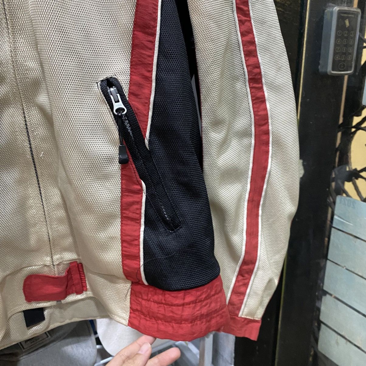 Greedy Genius × Sports Specialties Vintage Greedy Racing Rider Motorcycle Jacket Size US XL / EU 56 / 4 - 10 Thumbnail