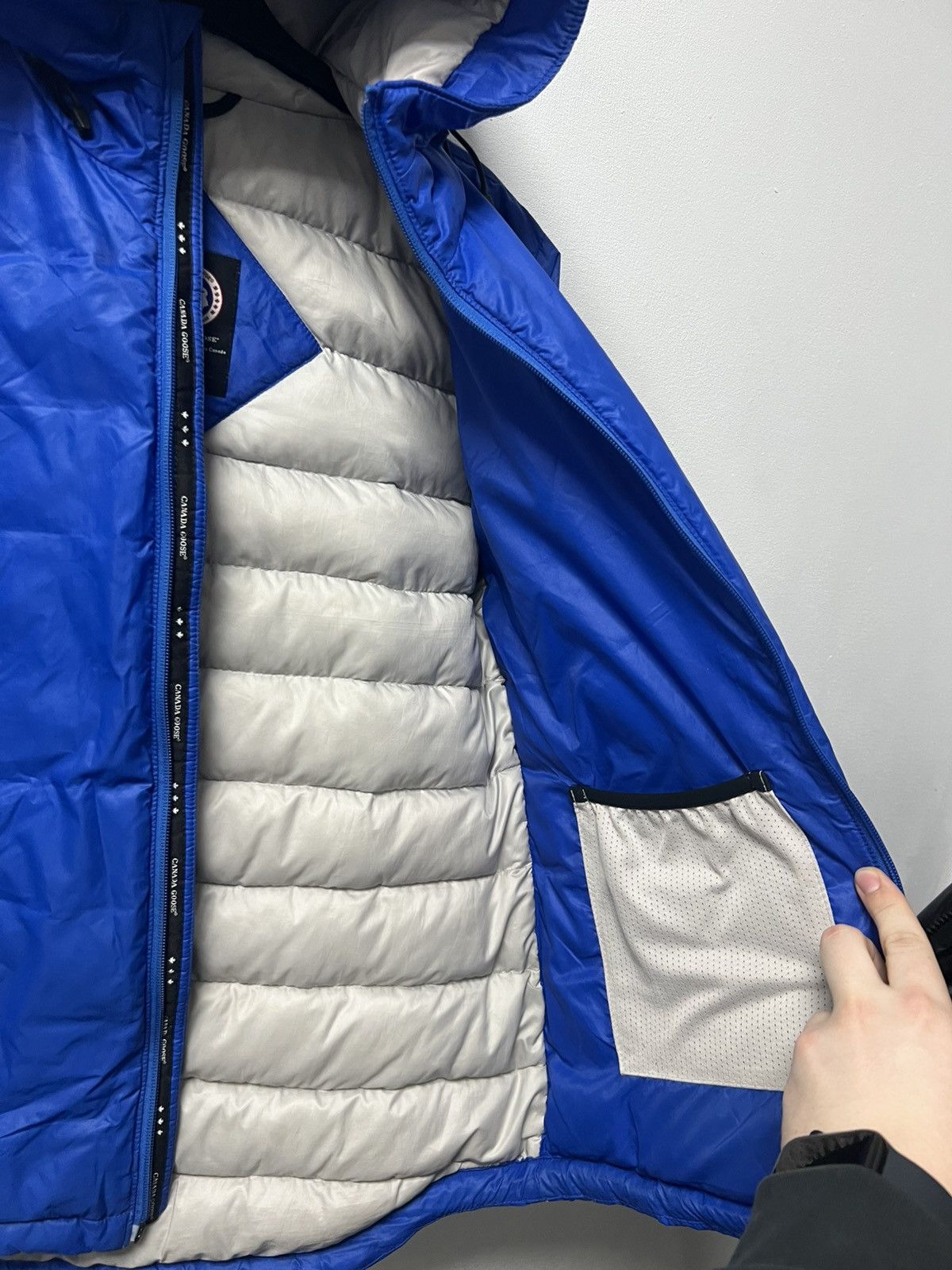 Canada Goose Canada Goose Polar Bear Micro Puffer Jacket Mens Size US M / EU 48-50 / 2 - 10 Thumbnail