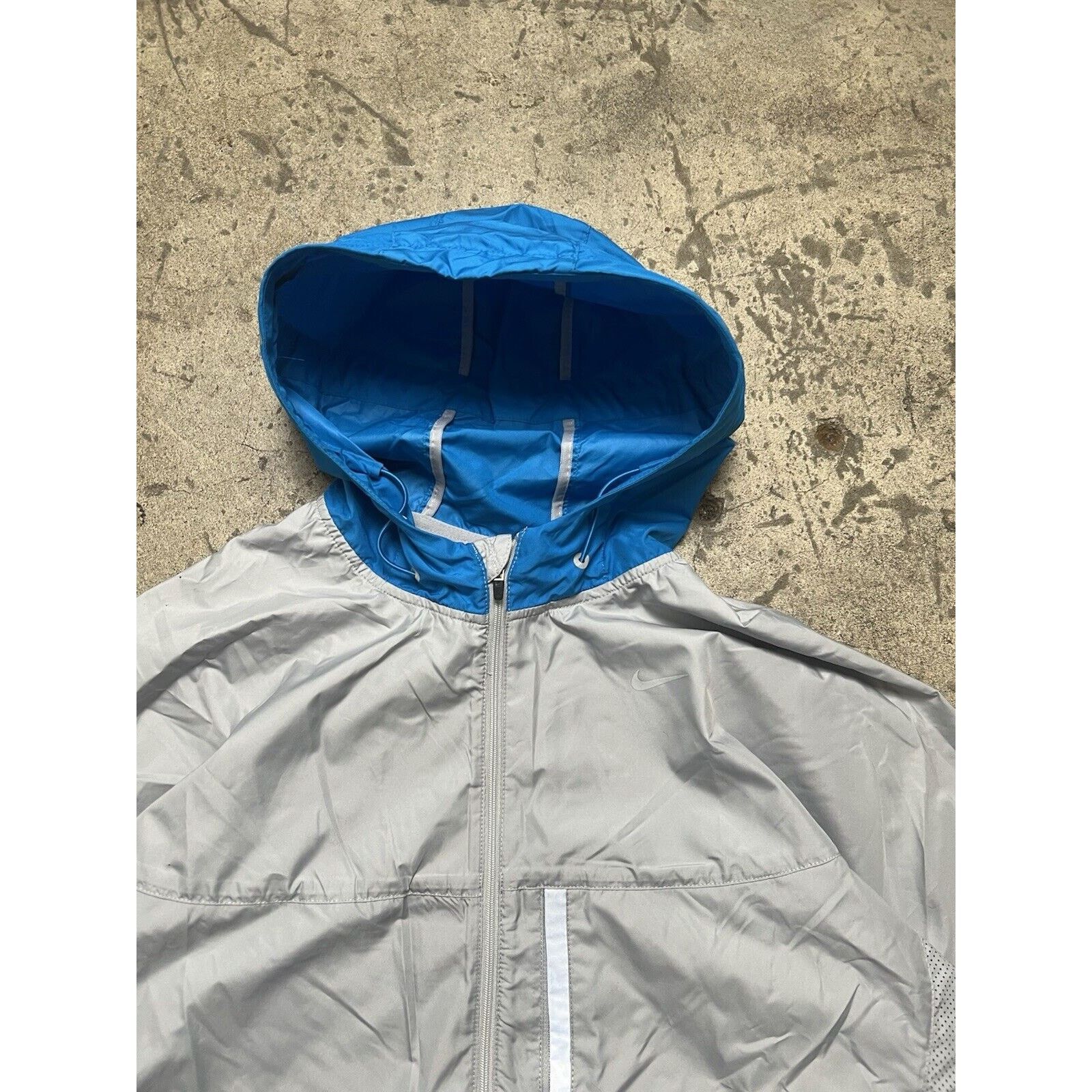 Nike 2010 Gray Nike Nylon Running Jacket Blue Hood Reflective Size US L / EU 52-54 / 3 - 2 Thumbnail