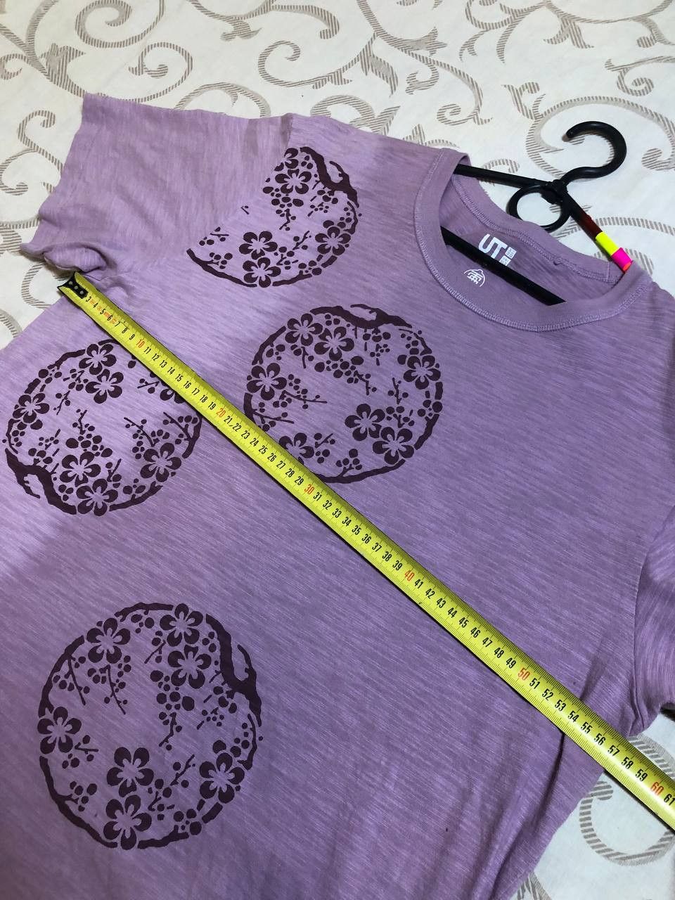 Uniqlo Uniqlo Crew Neck Short Sleeve Graphic Print Cotton T-Shirt Size US XL / EU 56 / 4 - 9 Thumbnail