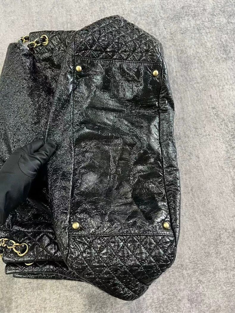 Chanel Chanel XXl Oil Wax Leather Airport Bag -2505 Size ONE SIZE - 3 Thumbnail