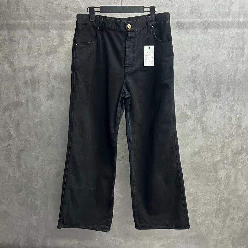 Louis Vuitton Black graffiti logo jeans 2502-Nextarrow