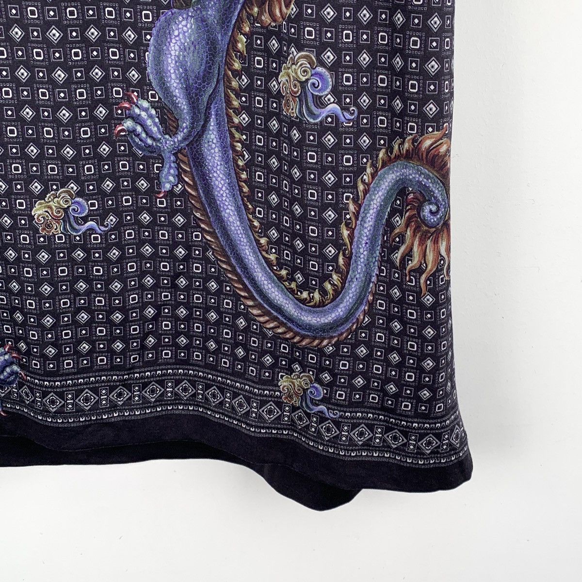 Dolce & Gabbana Dolce & Gabbana Dragon Print Short Sleeve T-Shirt K26WX Size US S / EU 44-46 / 1 - 4 Thumbnail