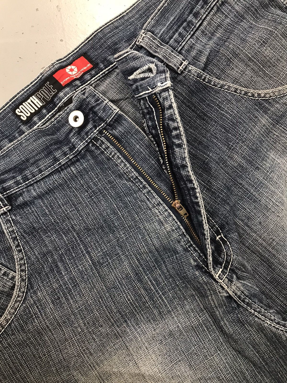 Southpole Vintage Southpole red tab skater denim jort Size US 39 - 7 Thumbnail