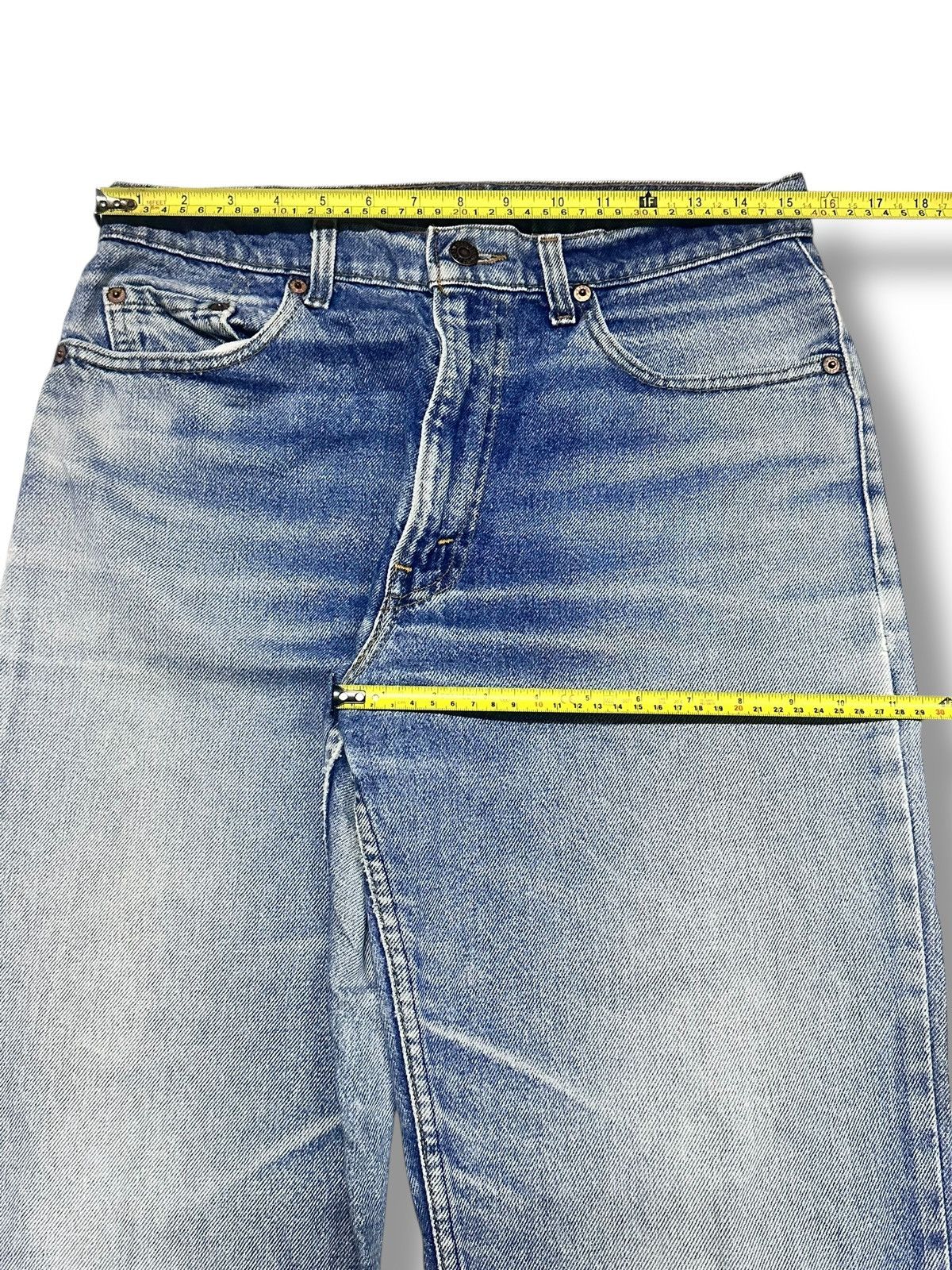 Levi's Vintage Levi's Distressed Baggy Loose Fit With Faded Wash Size US 31 - 15 Thumbnail
