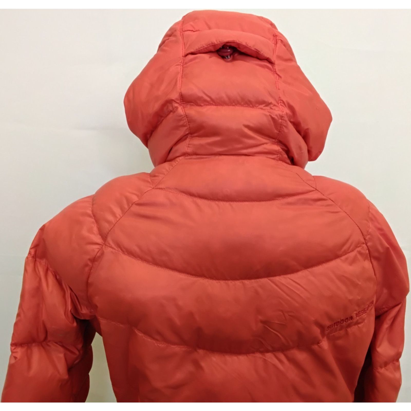 Outdoor Research Outdoor Research Down Jacket Women's Small Red Hooded Size S / US 4 / IT 40 - 6 Thumbnail