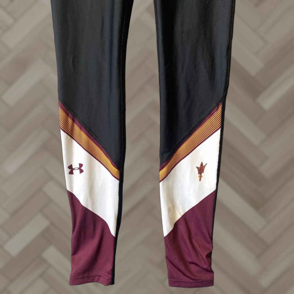 Under Armour Under Armour Leggings Women Small Pull On Stretch Multicolor 29in Inseam Activewear Women Size 28" / US 6 / IT 42 - 1 Thumbnail