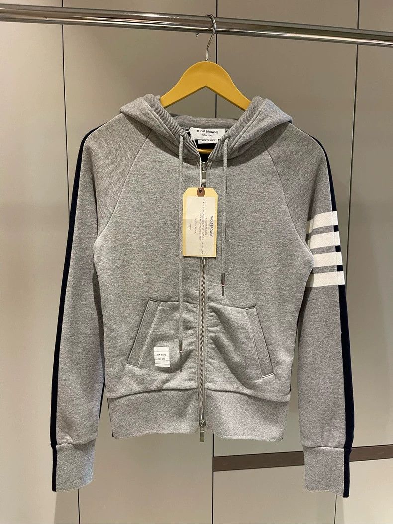 Thom Browne Thom browne Gray Tibetan blue double-color four-striped zip Size US XXS / EU 40 - 1 Thumbnail