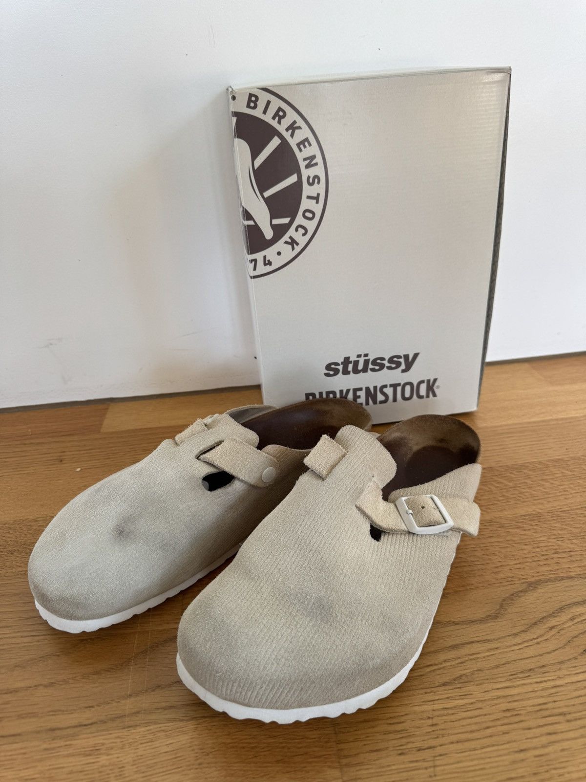 Rare Mint Boston Suede Sandels