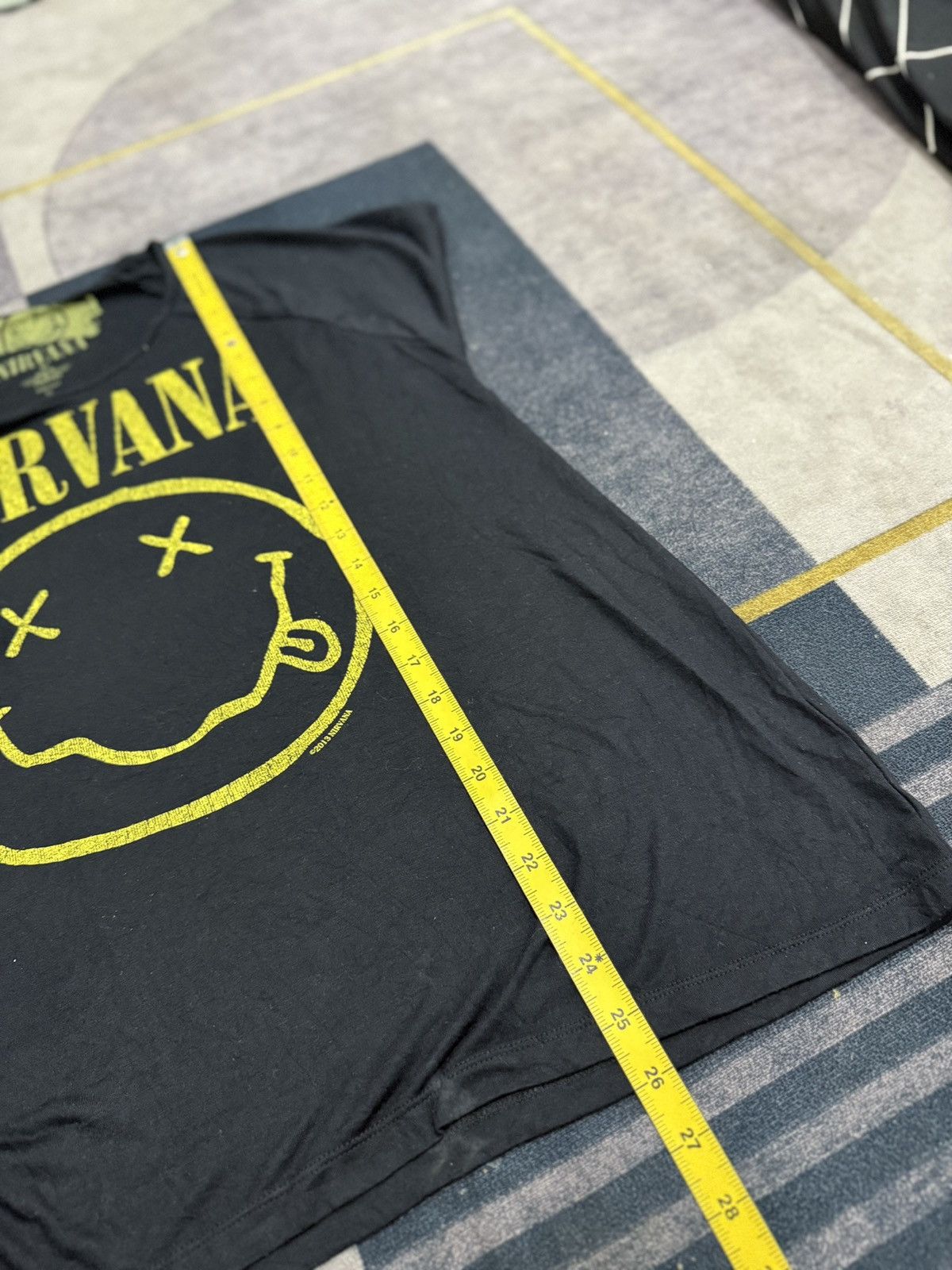 Nirvana NIRVANA BY ROCK A THEATER TSHIRT Size M / US 6-8 / IT 42-44 - 14 Thumbnail