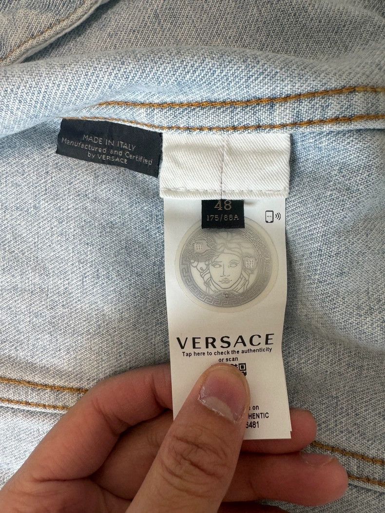 Versace Versace Logo embroidered color-blocked denim jacket jacket Size US M / EU 48-50 / 2 - 7 Thumbnail