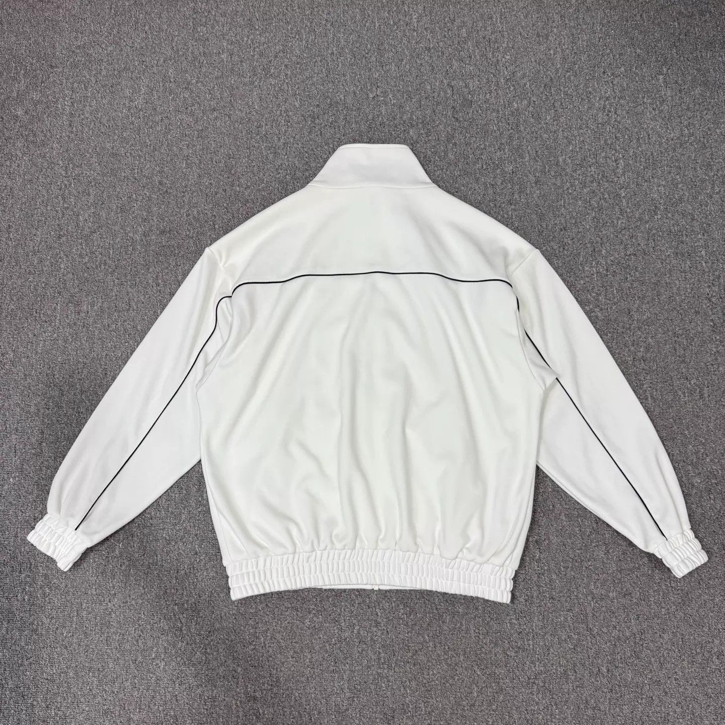 Celine Celine White Letter Logo School Jacket L 99 New Size US L / EU 52-54 / 3 - 2 Thumbnail