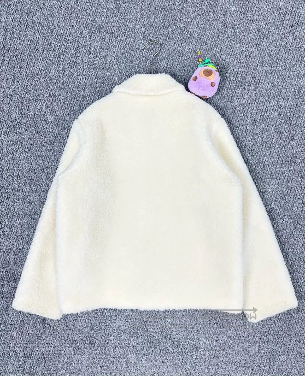 Burberry Burberry Beige Fleece Letter Logo Jacket| Size XS / US 0-2 / IT 36-38 - 2 Thumbnail
