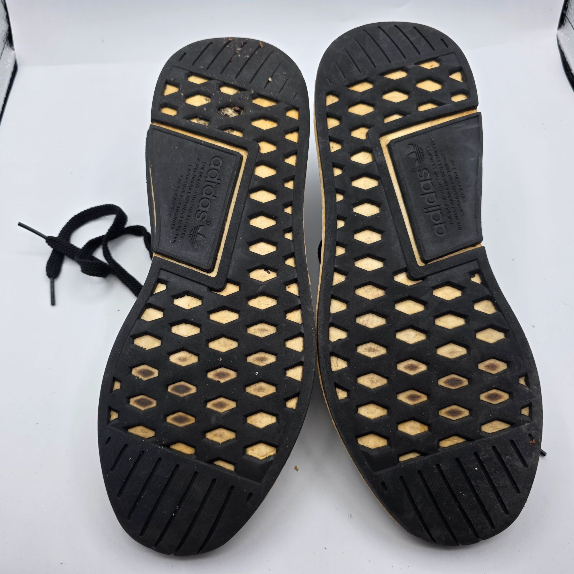 Adidas Adidas NMD_R2 PK Mens 11 Black Primeknit Running Shoes Sampl Size US 11 / EU 44 - 8 Thumbnail