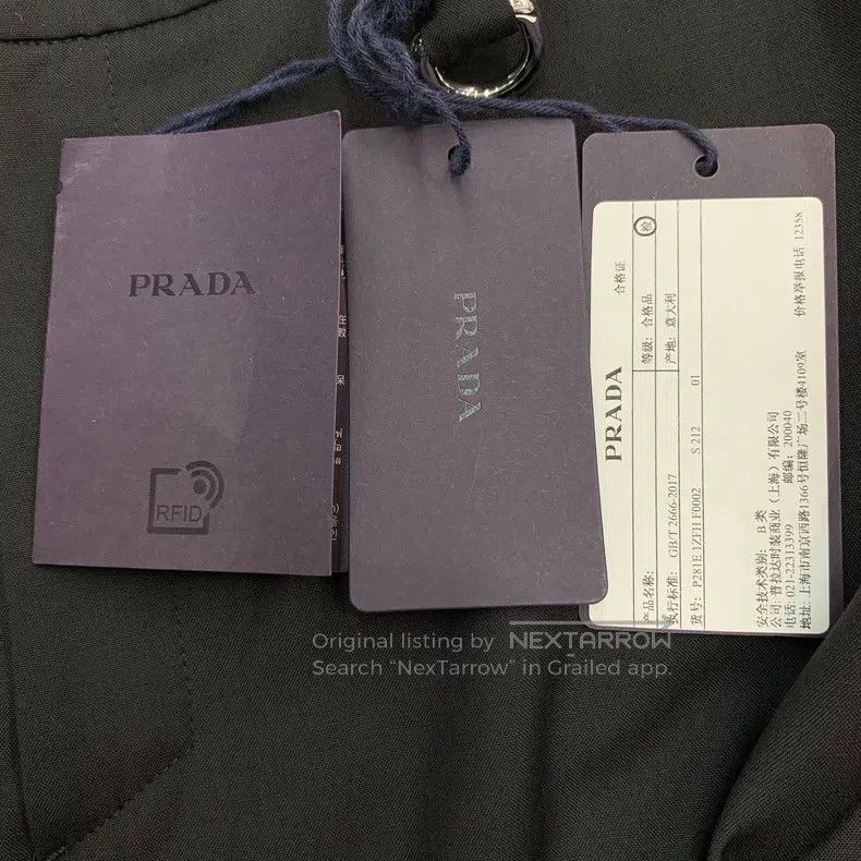 Prada Prada Black triangle wool workwear casual shorts Size 25" / US 0 / IT 36 - 7 Thumbnail
