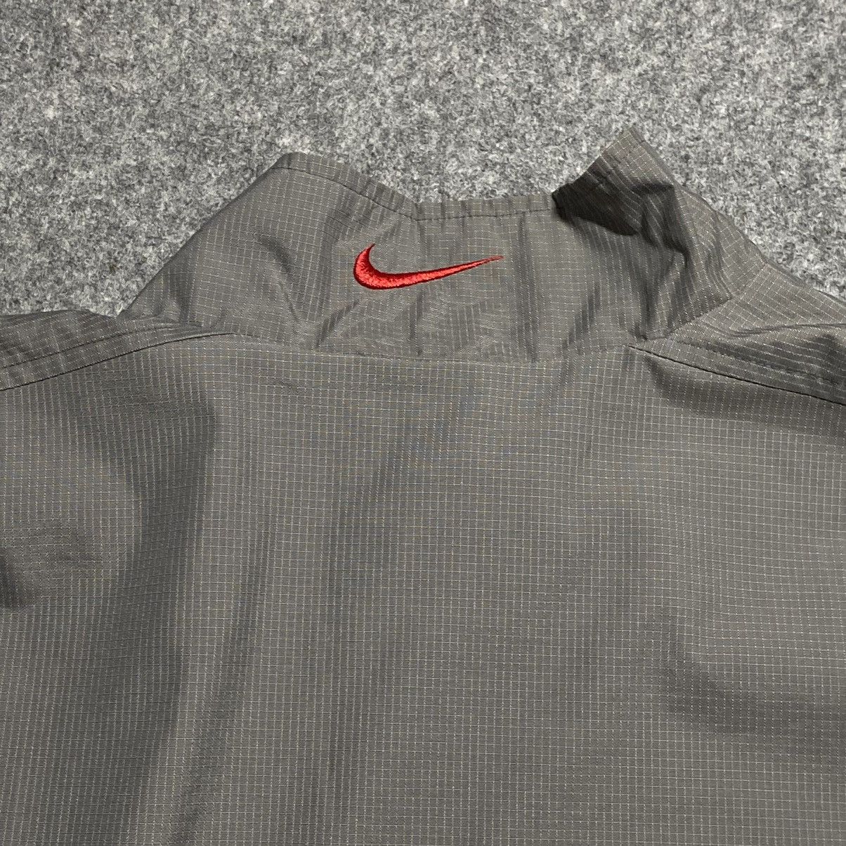 Nike Rare Nike Asymmetrical Hex Zip Jacket Y2K Ninja Pocket Neck Size US L / EU 52-54 / 3 - 17 Thumbnail