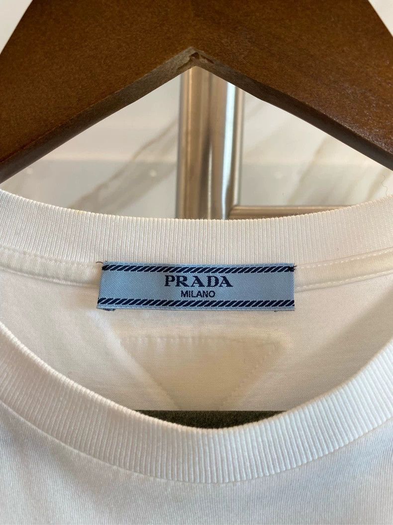Prada Prada Art painting briefcase suitcase pattern short sleeves Size US M / EU 48-50 / 2 - 3 Thumbnail