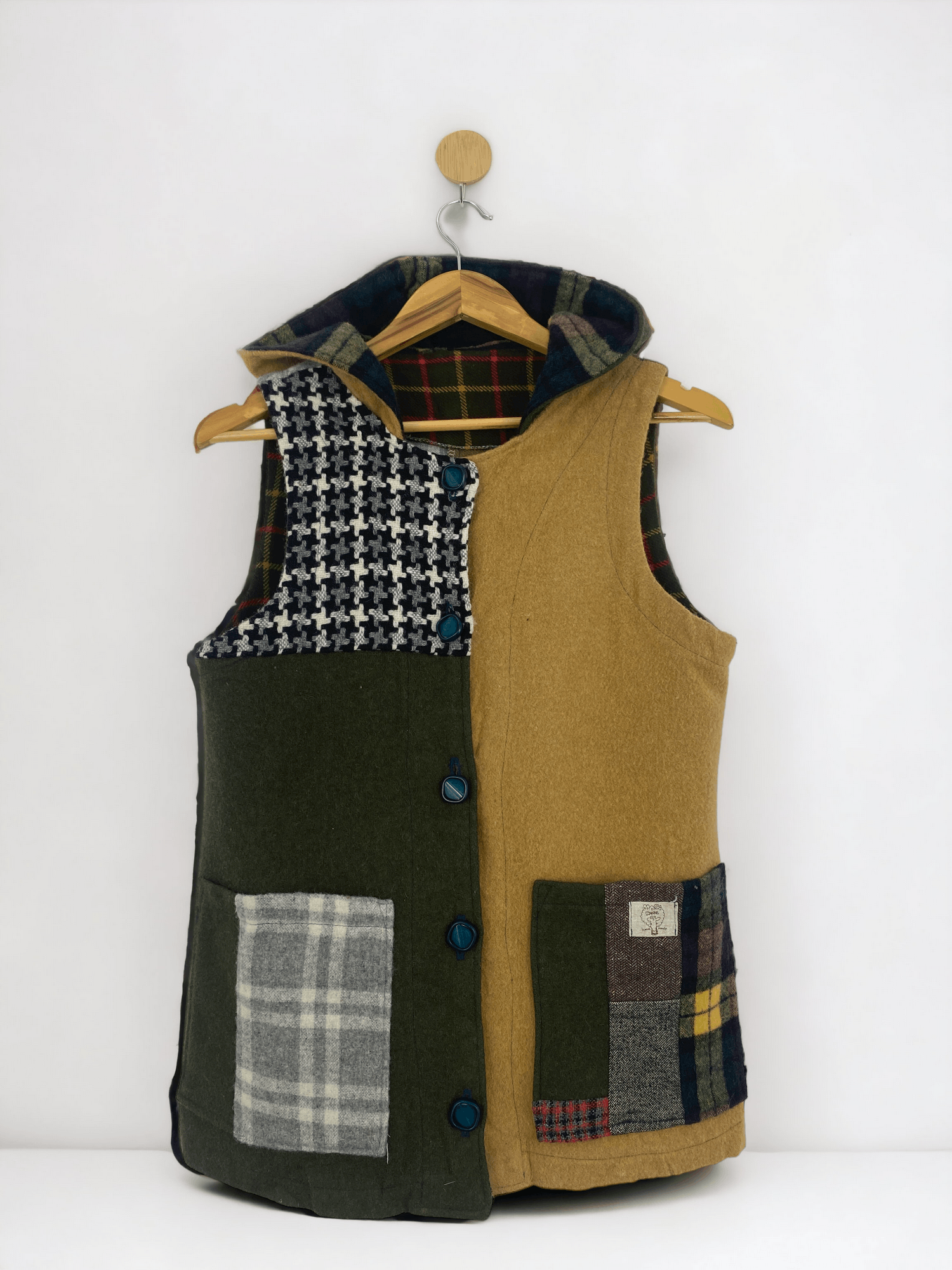 If Six Was Nine Vintage Japanese Brand Custom Vest Nice Design Hoodie JA0054 Size US S / EU 44-46 / 1 - 1 Thumbnail