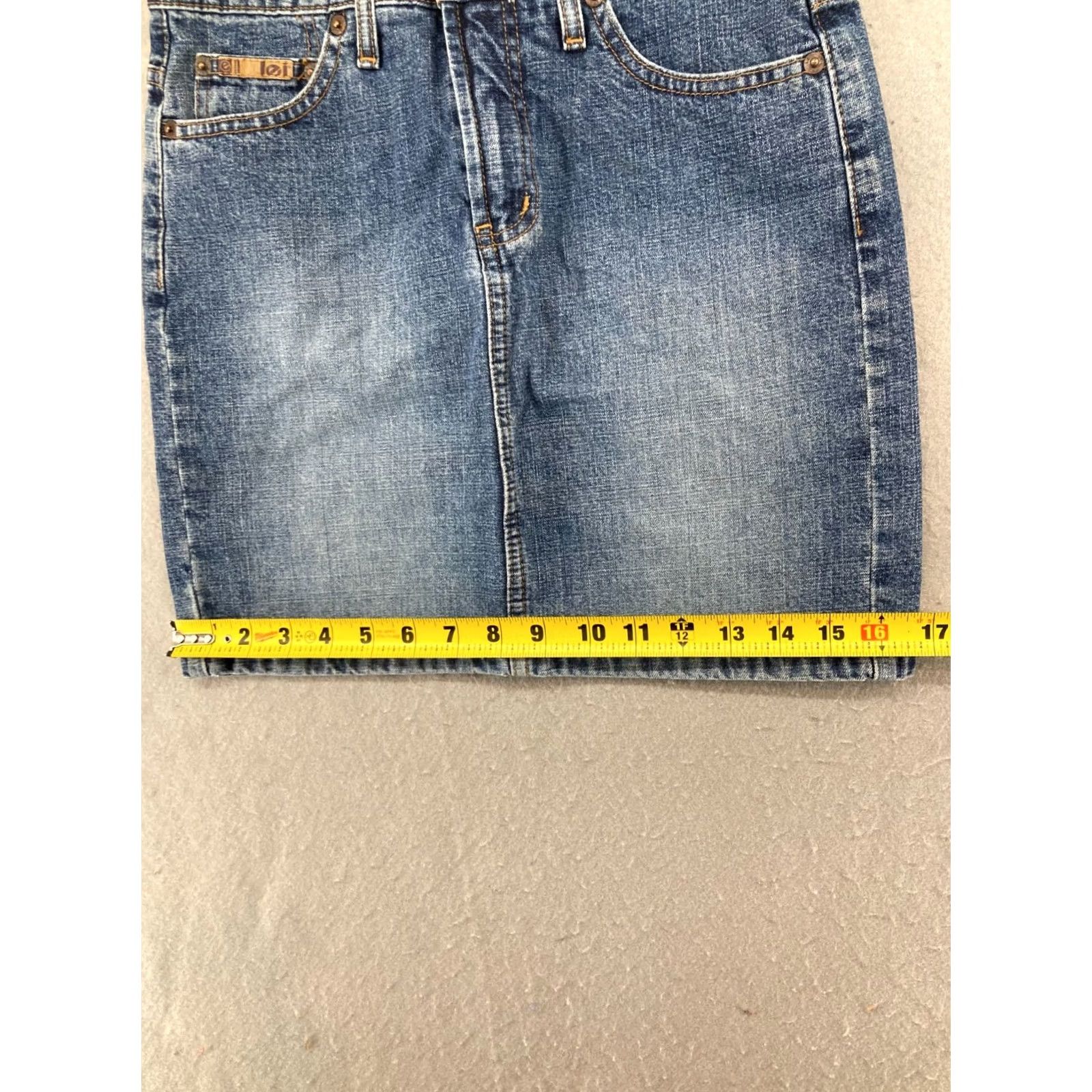 Vintage LEI Skirt Womens Denim Mini Blue Vintage Cotton Mexico Made 1 Short 90s Retro Pockets Size 25" / US 0 / IT 36 - 3 Thumbnail