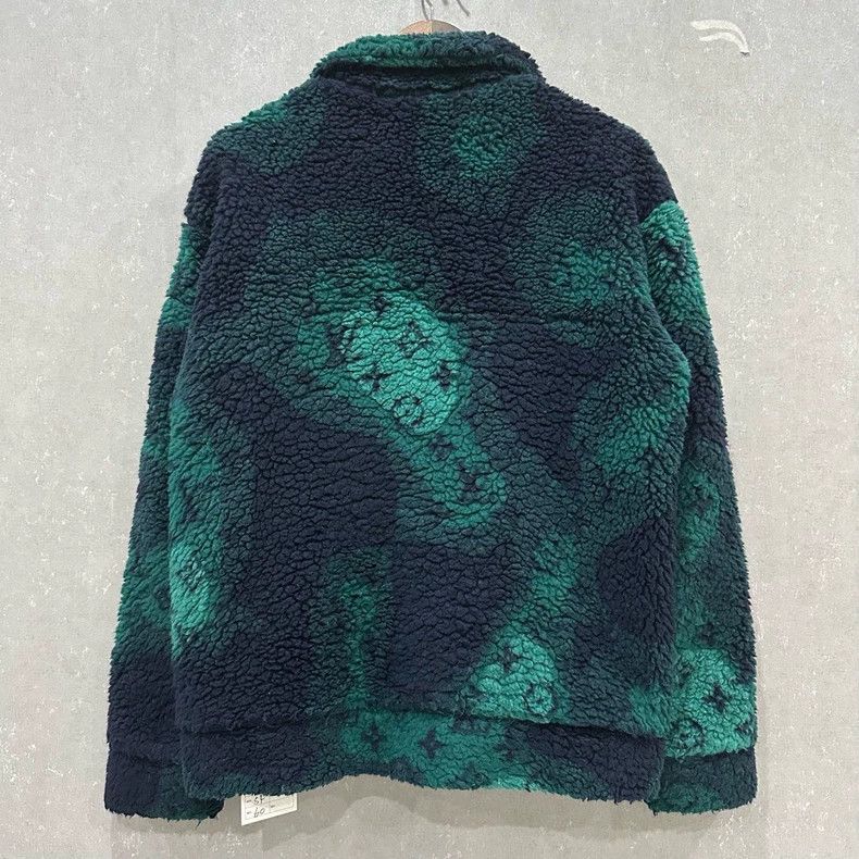 Louis Vuitton Louis Vuitton Color-block teddy print jacket Size US M / EU 48-50 / 2 - 2 Thumbnail