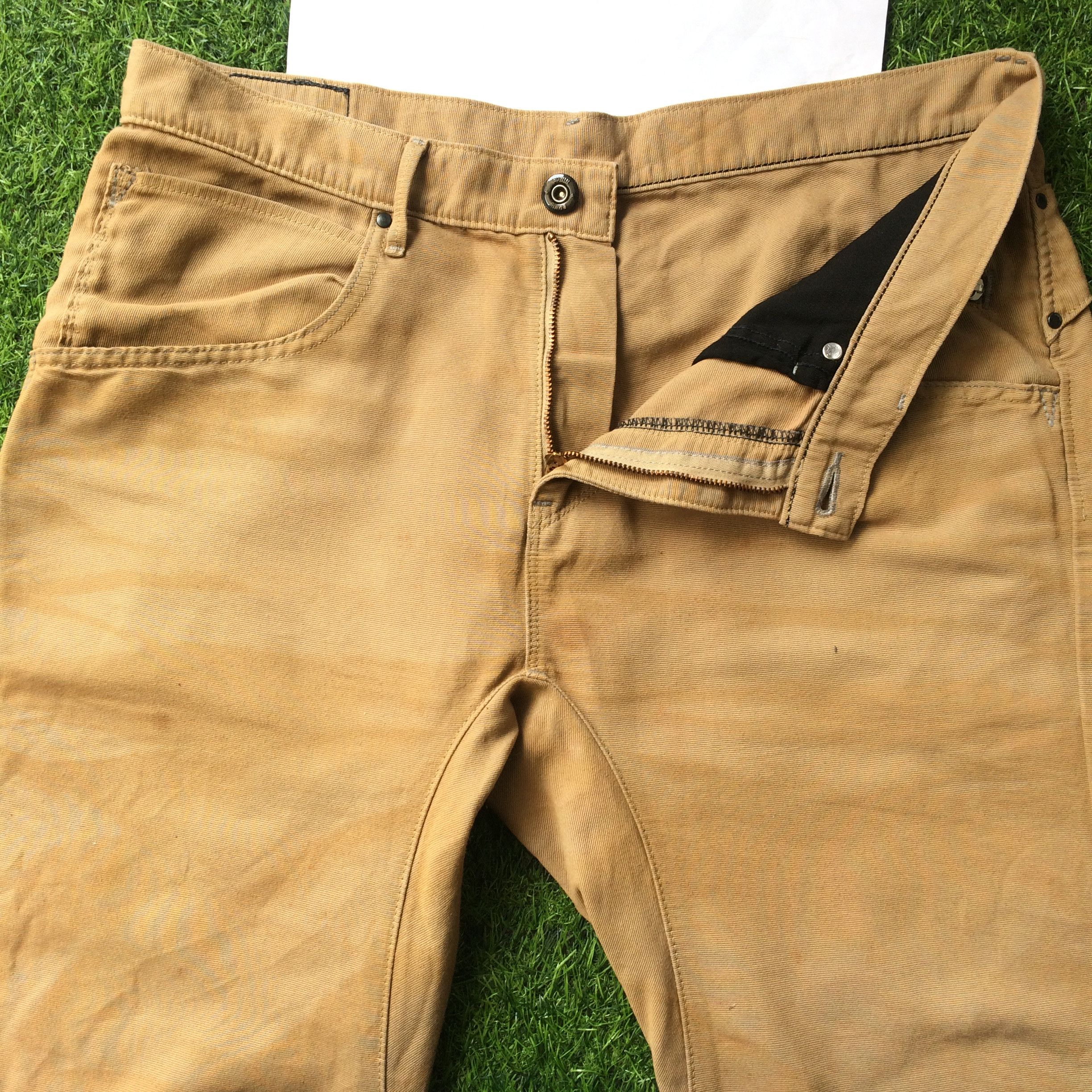 Japanese Brand Distressed Japanese Banana Cut Trousers Pants #D-616 Size US 34 / EU 50 - 2 Thumbnail