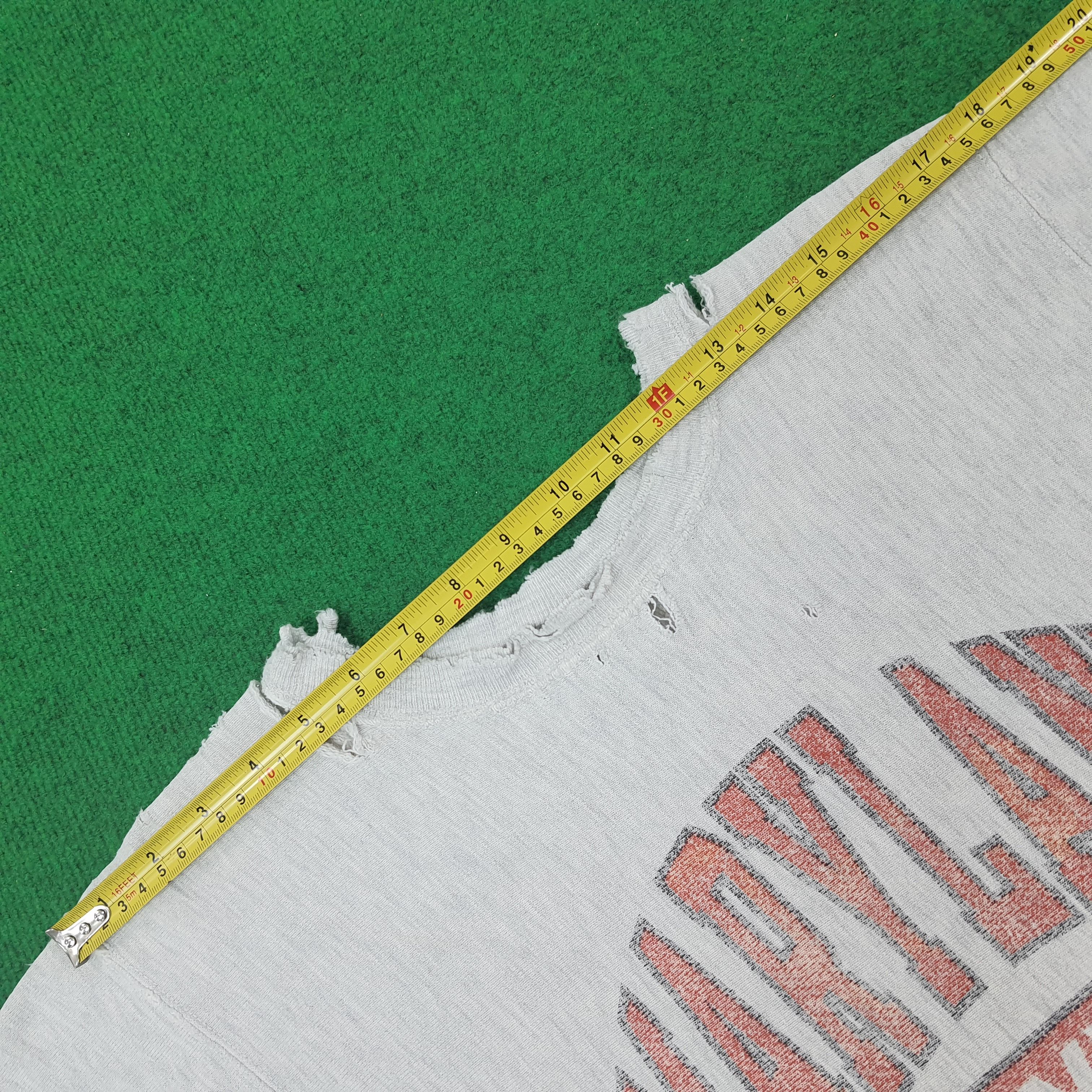 Champion × Vintage Vintage Champion Maryland Football Sports Sweatshirt C215N16 Size US S / EU 44-46 / 1 - 9 Thumbnail