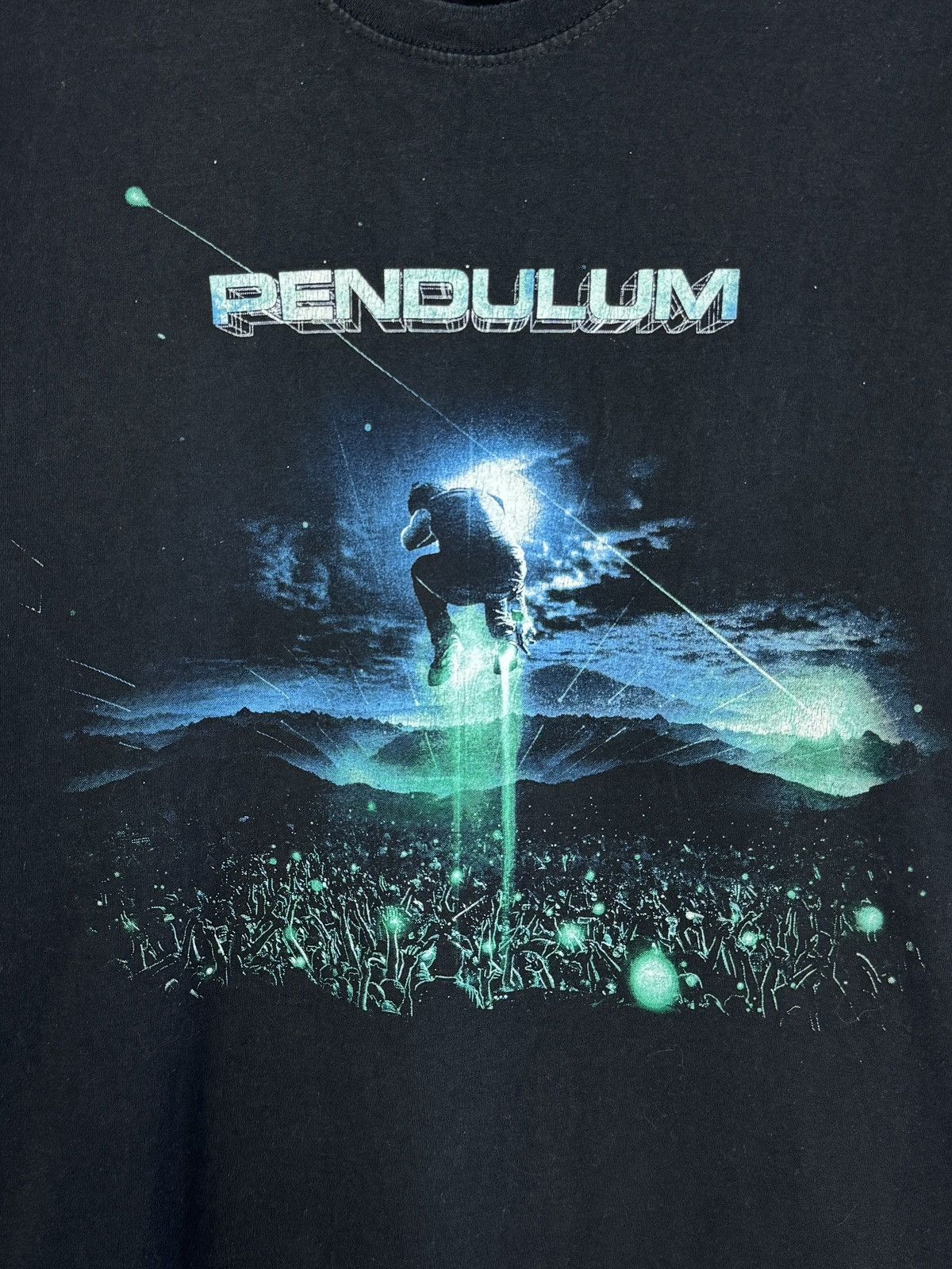 Band Tees Vintage Pendulum Electronic Band Tee Prodigy Portishhead M Size US M / EU 48-50 / 2 - 7 Thumbnail