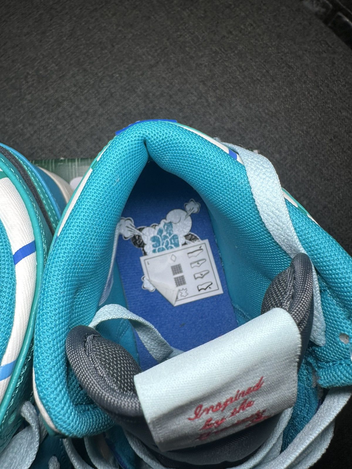 Jordan Brand × Nike Air Jordan 1 Mid SS (GS) Size US 7.5 / IT 37.5 - 9 Thumbnail