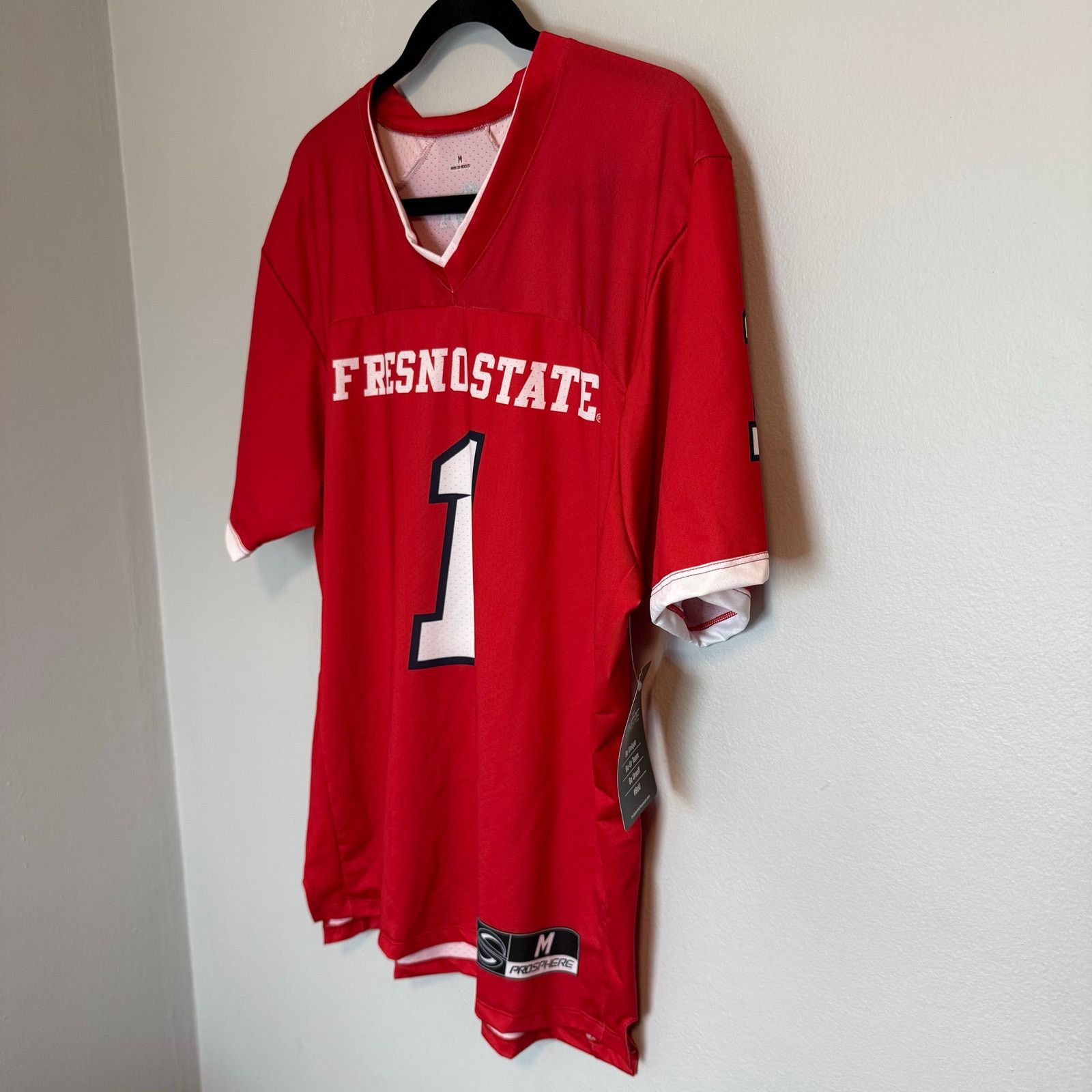 NCAA Fresno State Bulldogs NCAA Prosphere Jersey Men’s Size M NWT Size US M / EU 48-50 / 2 - 6 Thumbnail