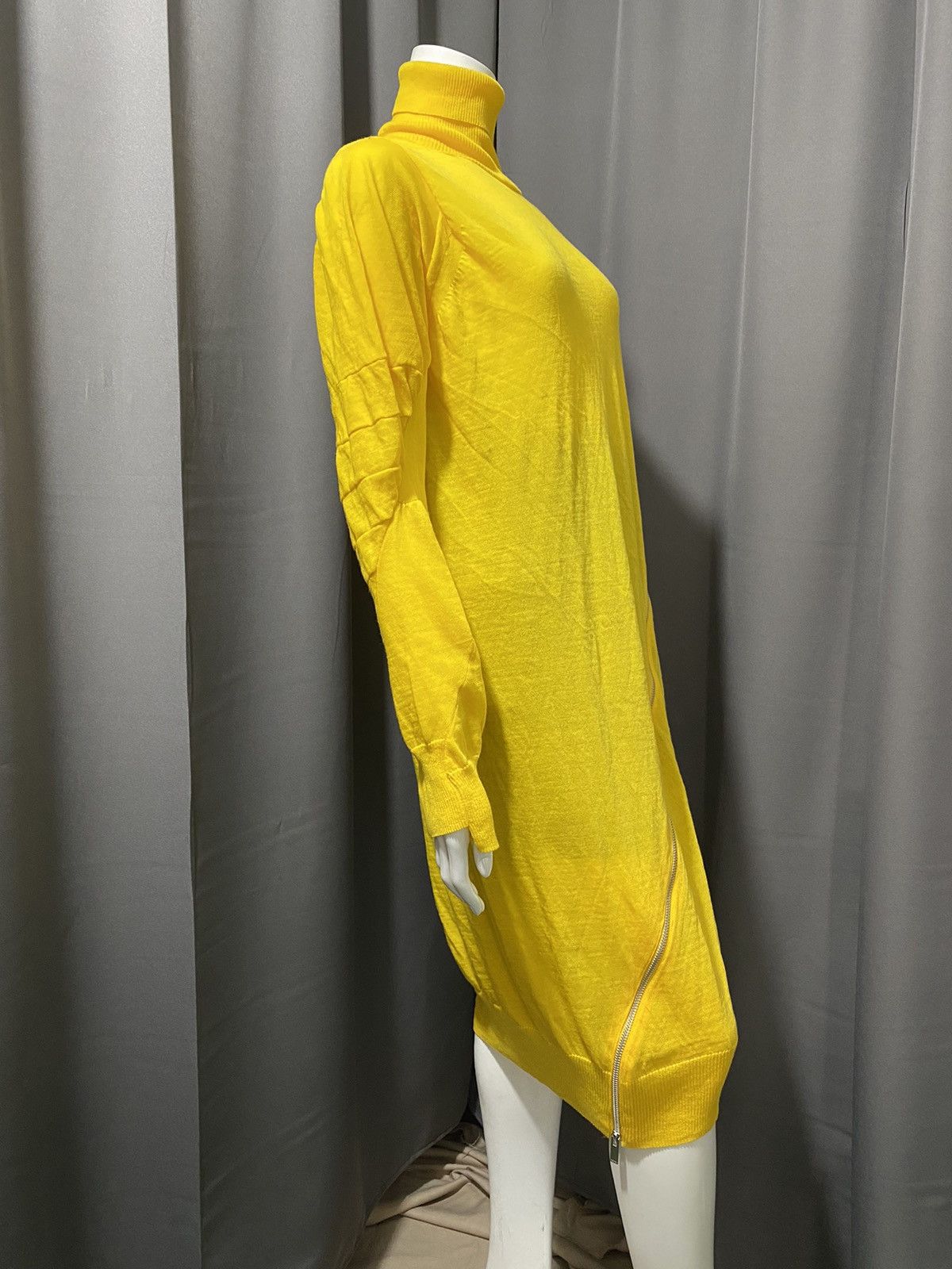 Sacai -2018- Diagonal Zip Knit Dress