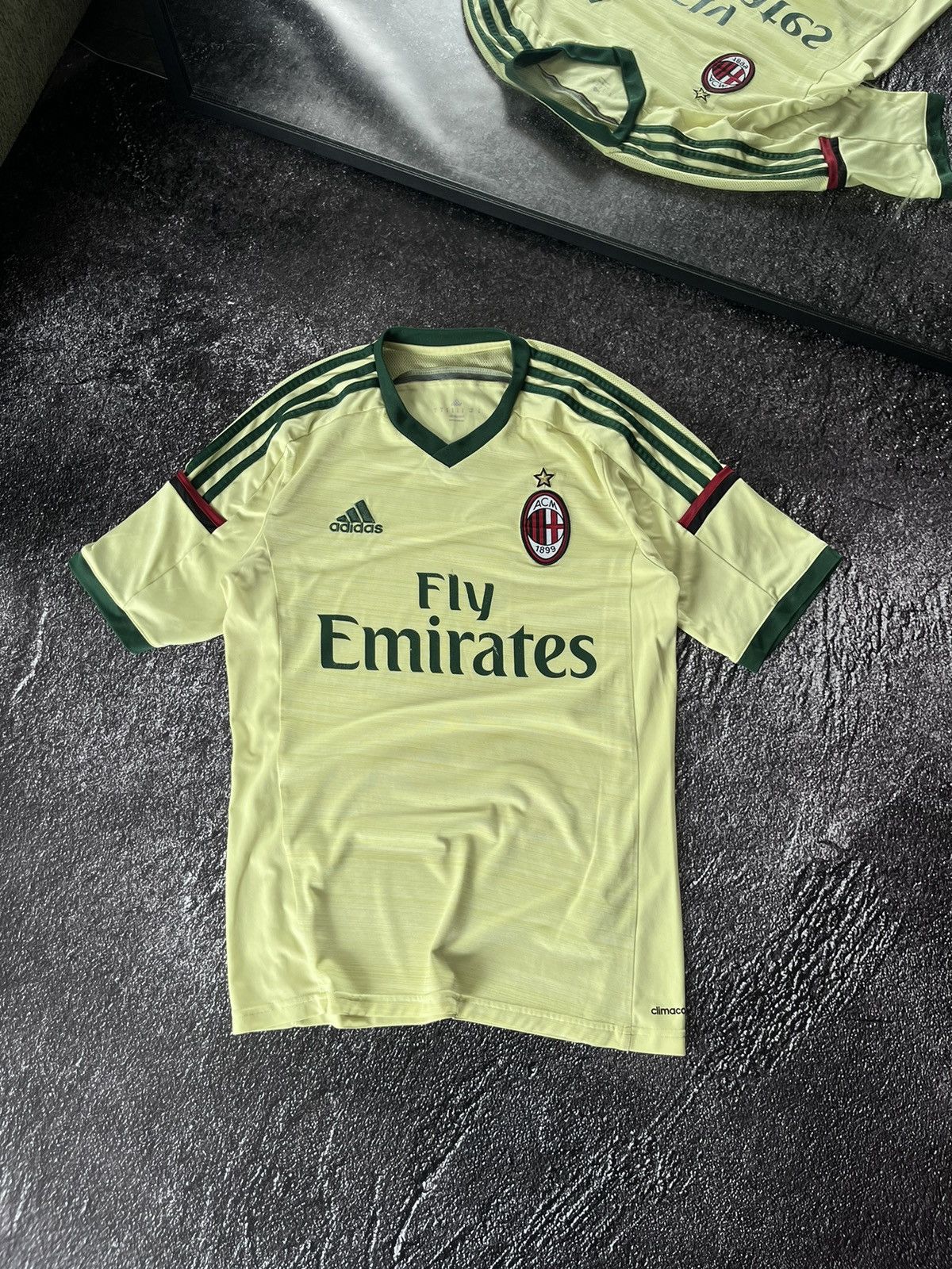 Adidas Adidas Milan 2013-14 Blokcore Soccer Jersey Size US S / EU 44-46 / 1 - 1 Thumbnail