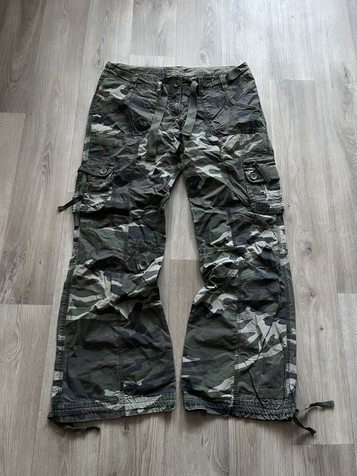 Japanese Brand Vintage Y2K Flared Camo Pants Hysteric Glamour Style Size US 31 - 2 Thumbnail