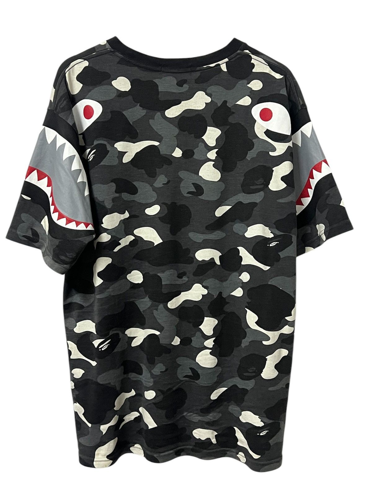 Bape × Vintage A bathing Ape city camo shark vintage XL Size US XL / EU 56 / 4 - 2 Thumbnail