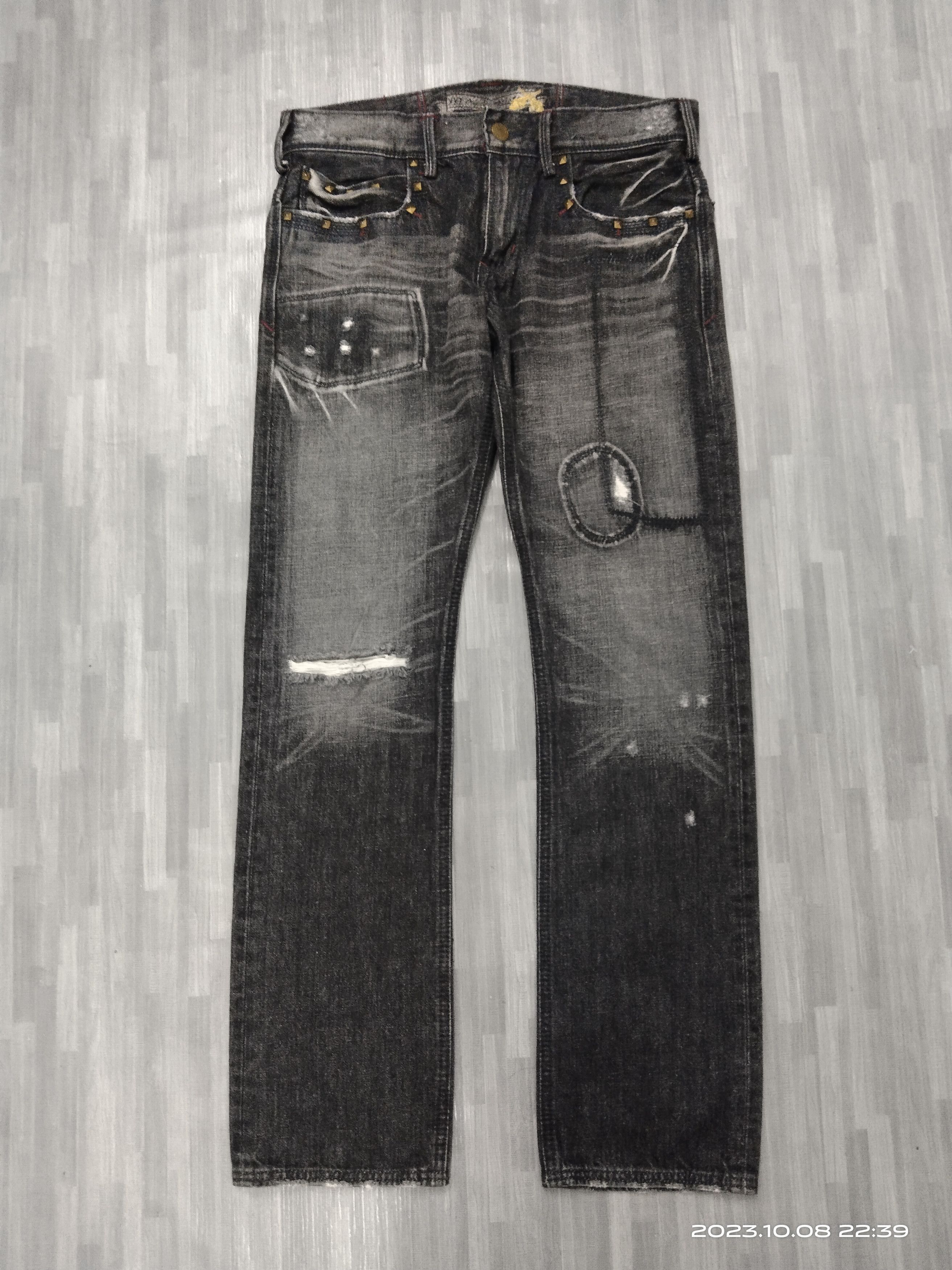 Japanese Brand SICK RIPED WASHED BLACK LIBERTO DENIM PANTS Size US 32 / EU 48 - 2 Thumbnail