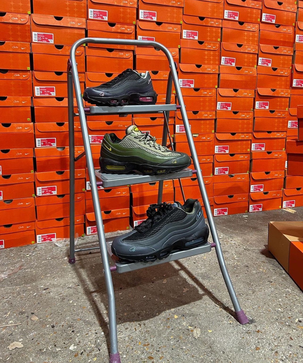 Corteiz × Nike Nike Air Max 95 SP Corteiz Aegean Storm Size 9.5 Size US 9.5 / EU 42-43 - 15 Thumbnail