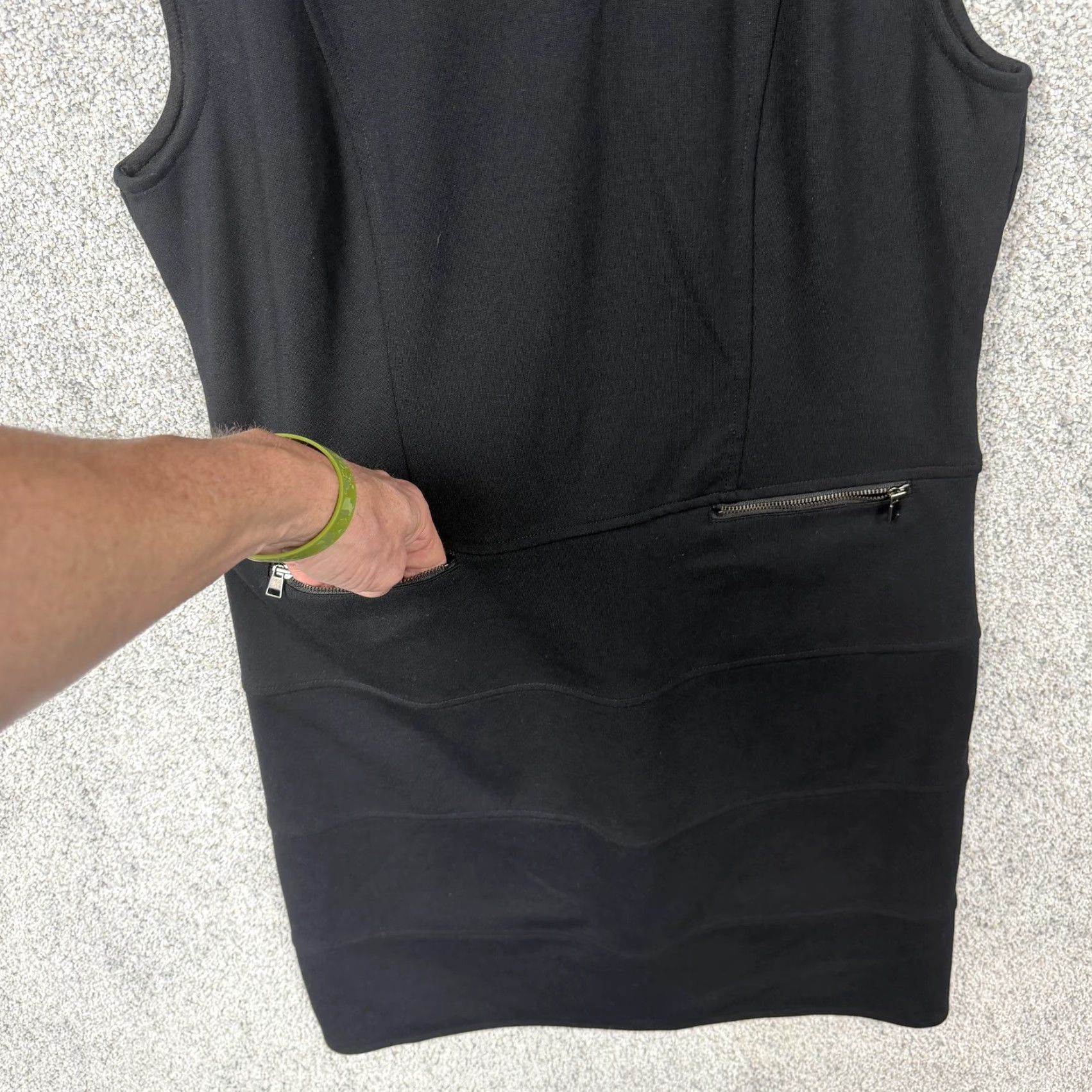 Vintage Adrienne Vittadini Sheath Dress Petite 10P Black NWT Workwear Cocktail Party Sleeveless Zip Pockets Size L / US 10 / IT 46 - 6 Thumbnail