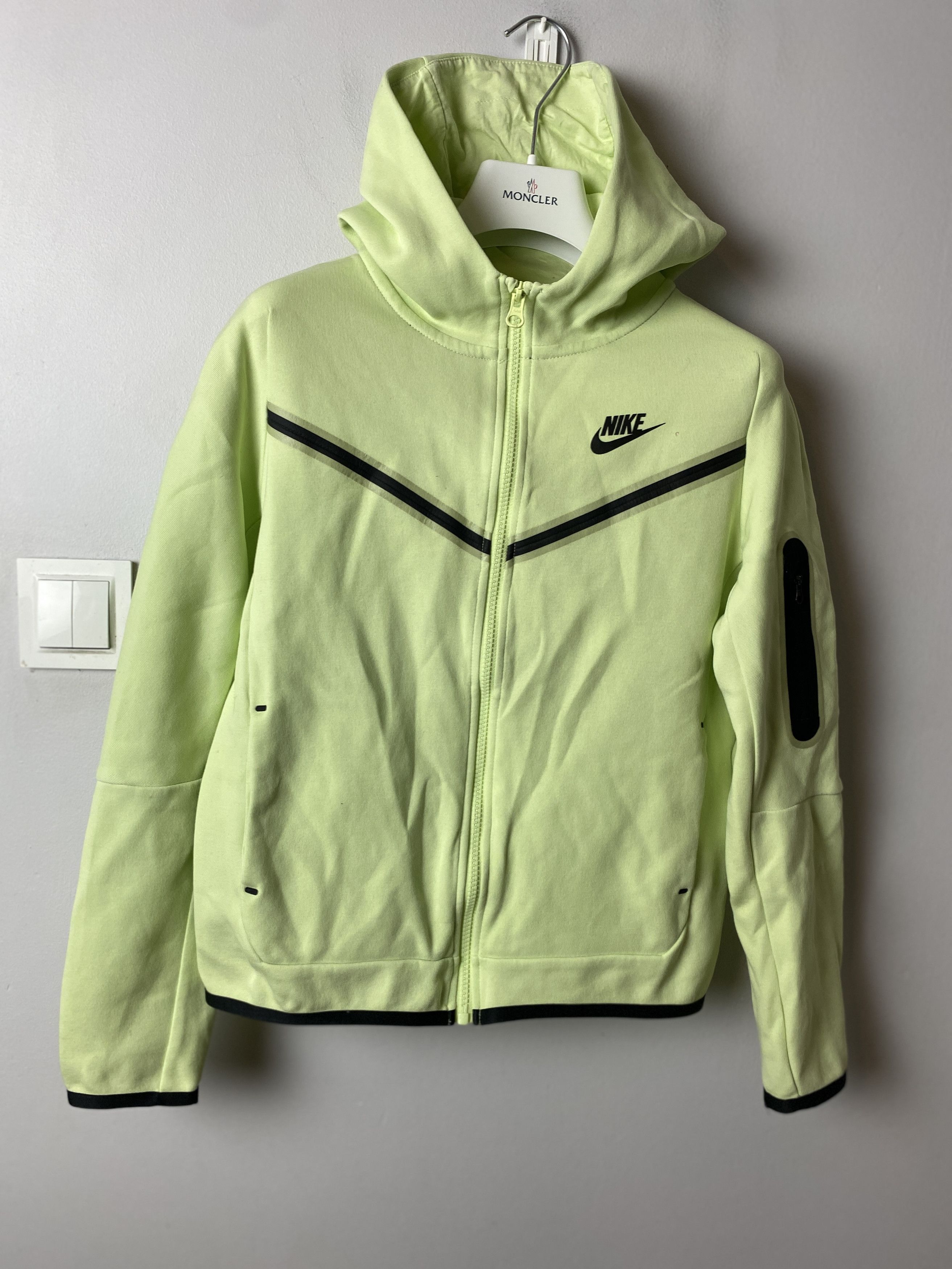 Nike Nike tech fleece zip-up hoodie Size XS / US 0-2 / IT 36-38 - 1 Thumbnail