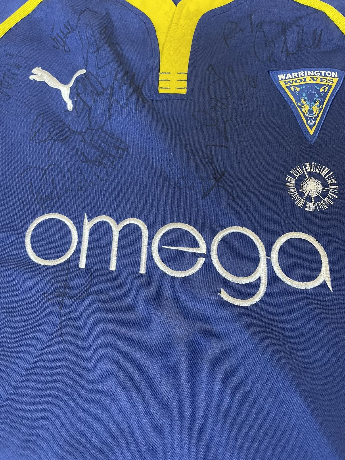 Puma Vintage Warrington Wolves SIGNATURE Jersey Rugby Shirt Puma Size US M / EU 48-50 / 2 - 5 Thumbnail