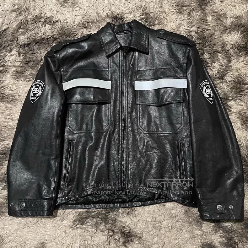 Balenciaga Balenciaga Police Uniform Leather Jacket with Shoulder Pad Size US L / EU 52-54 / 3 - 1 Thumbnail