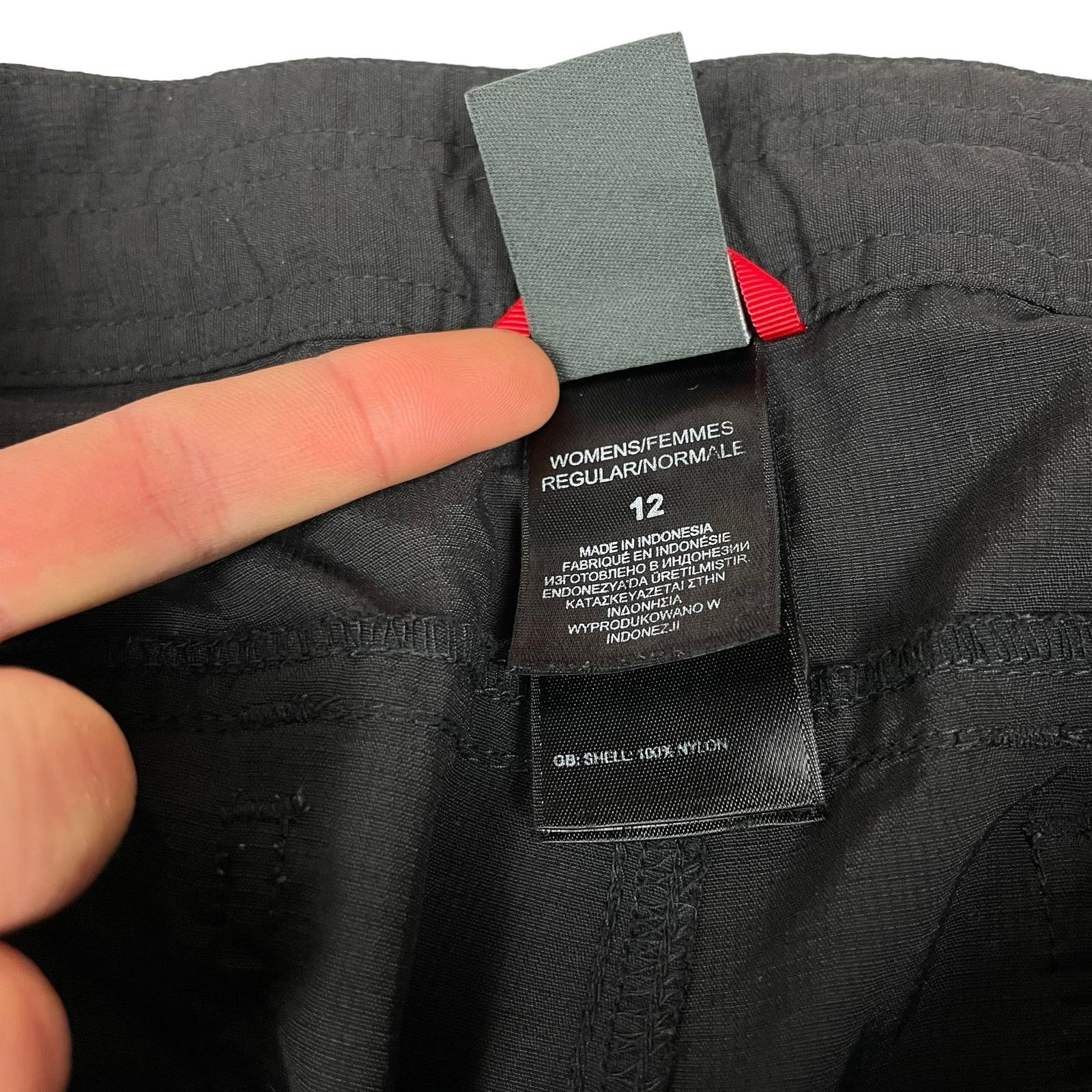 The North Face The North Face Women's Black Stow Pocket Outdoor Pants 12 Size 30" / US 8 / IT 44 - 16 Thumbnail