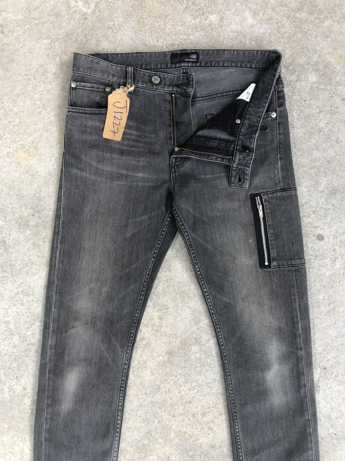 Jun Takahashi Undercover x Uniqlo Distressed Skinny Jeans Size US 31 - 3 Thumbnail