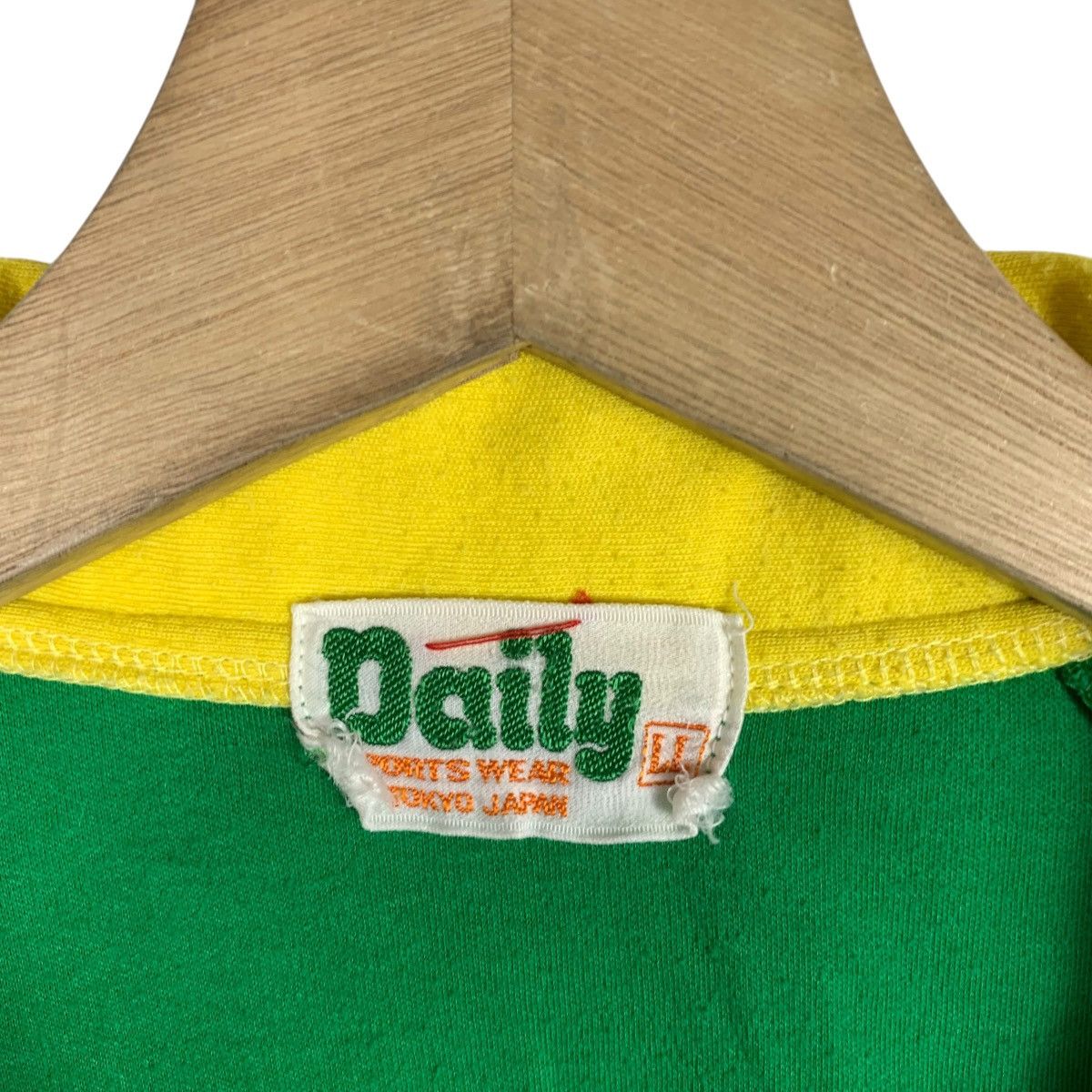 Vintage Vintage 80’ JAPAN BRAZIL JERSEY Sportswear XL Tee Shirt Top Size US S / EU 44-46 / 1 - 7 Thumbnail