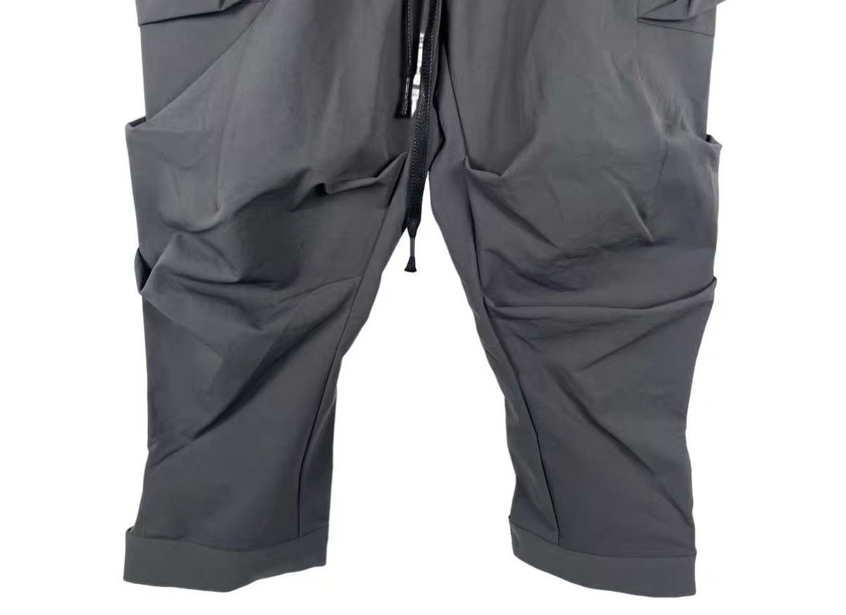 The Viridi-anne The Viridi Anne Technical Pocket Panel Jogger Pants J31 Size US 30 / EU 46 - 4 Thumbnail