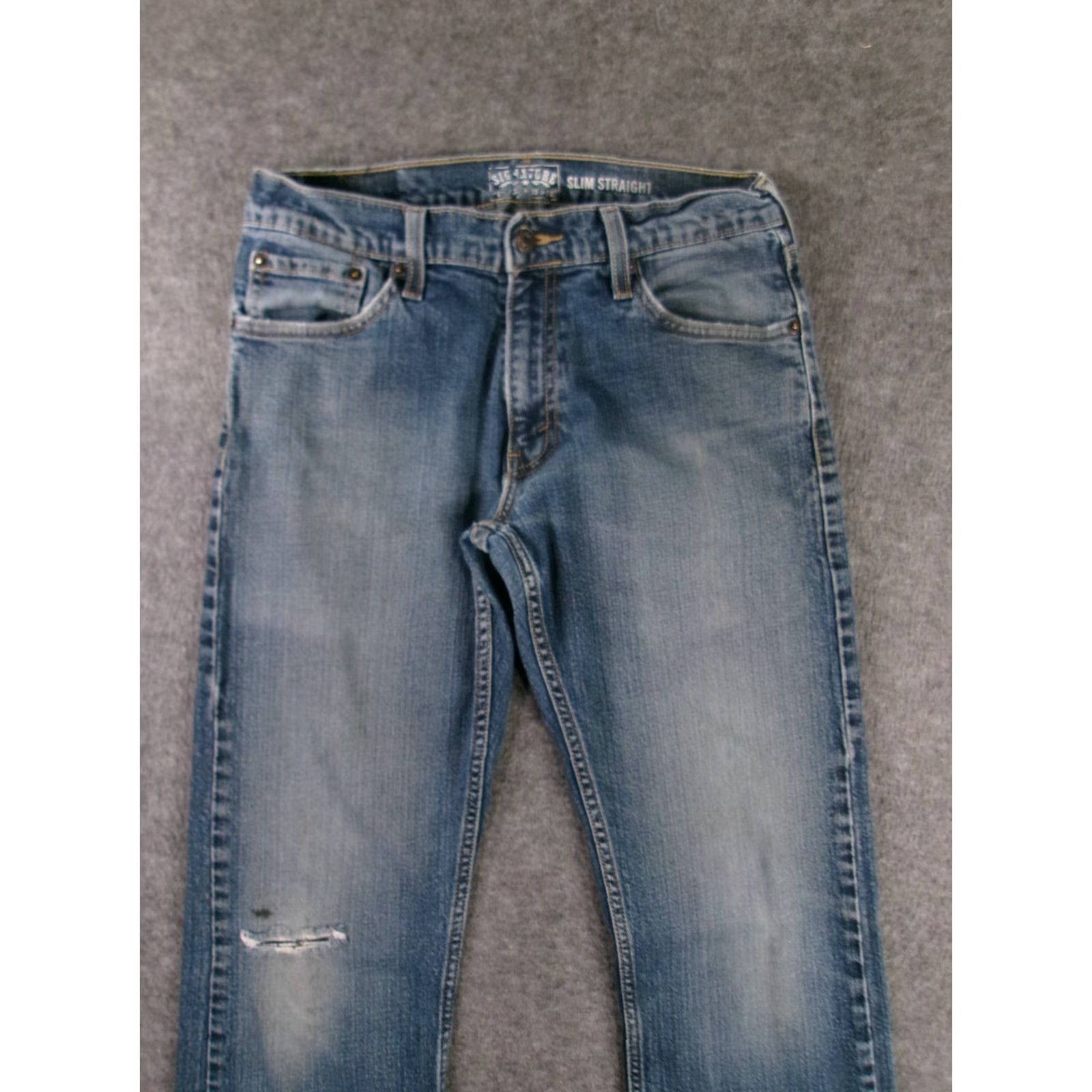 Levi's VINTAGE Levi's Jeans Men 30X32 Blue Slim Straight 80s 90s Distressed Signature Denim USA Leather Logo Western Workwear Mens Size US 30 / EU 46 - 2 Thumbnail